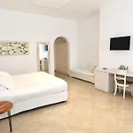 Margie Mykonos 호텔
