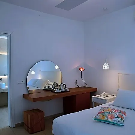 Margie Mykonos 4*