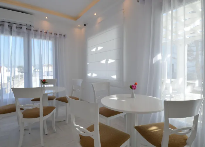 Margie Mykonos Szálloda 4*